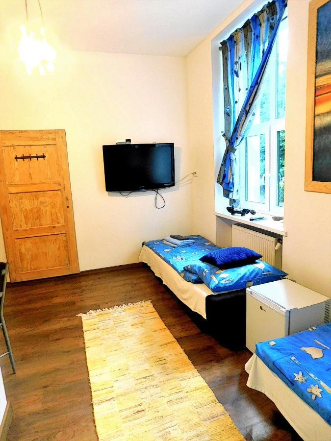 Stara Szkolas7 Noclegi,Mzajezierze 8 14-330 Mazury Maldyty Esterno foto